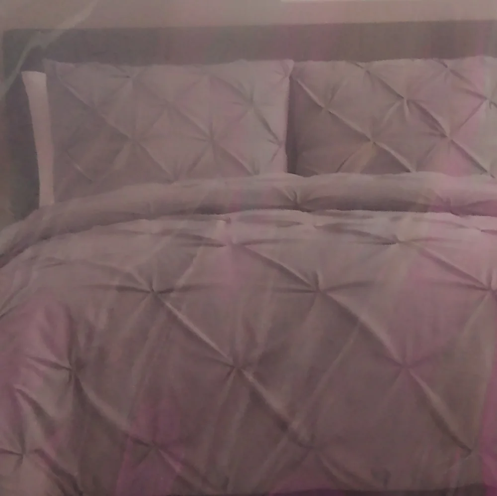 Duvet set 3 pieces Queen Perfect for Spring & Summer 26 Comes With Free Gift